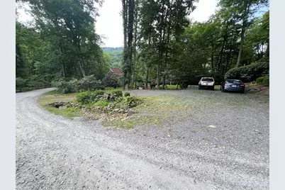 187 Little Creekside, Banner Elk, NC 28604 - Photo 31