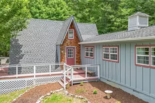 1162 Little Peak Creek Rd, Jefferson, NC 28640 - Photo 3