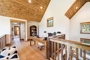 37 Tioga Dr, Banner Elk, NC 28604 - Photo 17