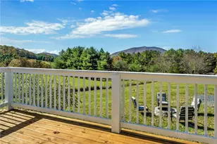 986 Wagoner Access Rd, Jefferson, NC 28640 - Photo 23