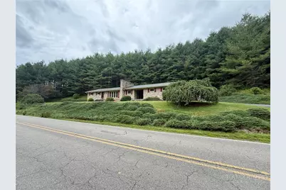 12093 Nc Hwy 194 N, Lansing, NC 28643 - Photo 3