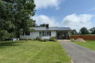 808 Piney Creek School Rd, Piney Creek, NC 28663 - Photo 1