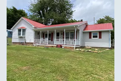 512 Bare Street, West Jefferson, NC 28694 - Photo 1