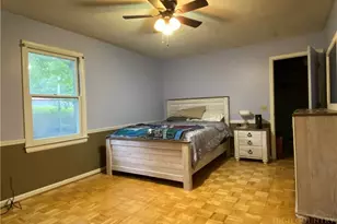 512 Bare St, West Jefferson, NC 28694 - Photo 11