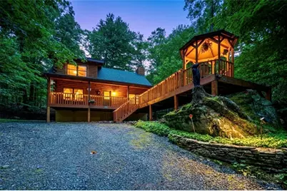 142 Village Cluster Road, Beech Mountain, NC 28604 - Photo 1