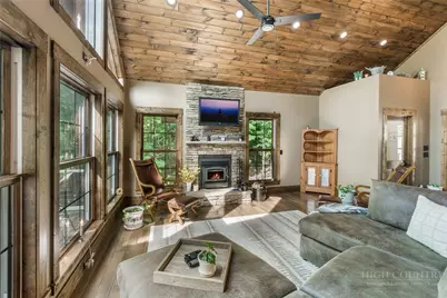1009 Larkspur Trail, Banner Elk, NC 28604 - Photo 3
