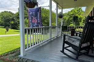 118 Badgett Ave, Mount Airy, NC 27030 - Photo 3
