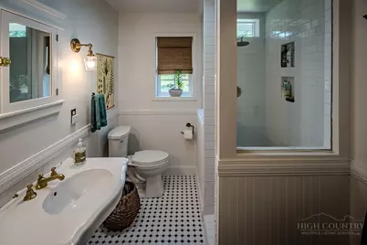 10 Overlook Road, Newland, NC 28657 - Photo 33
