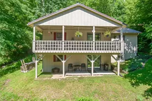 816 Hemlock Dr, Newland, NC 28657 - Photo 35