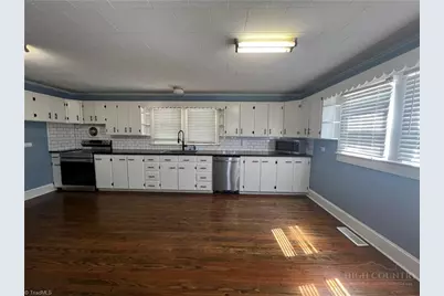 820 Sunset Orchard Road, North Wilkesboro, NC 28659 - Photo 7