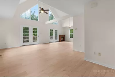 132 Yearling Lane, Blowing Rock, NC 28605 - Photo 3