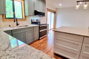 102 Snow Plow Ln, Beech Mountain, NC 28604 - Photo 13