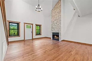 102 Snow Plow Ln, Beech Mountain, NC 28604 - Photo 9
