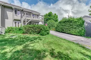 388 Skyleaf Dr, Sugar Mountain, NC 28604 - Photo 21