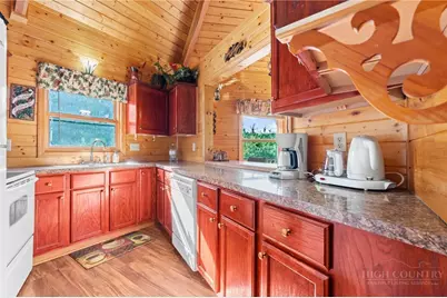 796 River Country Road, Piney Creek, NC 28663 - Photo 29
