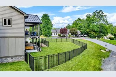 806 Hillcrest Avenue, West Jefferson, NC 28694 - Photo 43