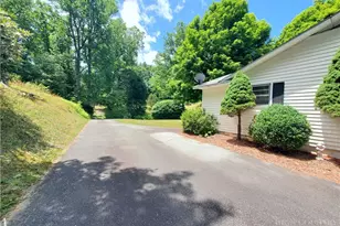 886 Hanging Rock Rd, Spruce Pine, NC 28777 - Photo 5