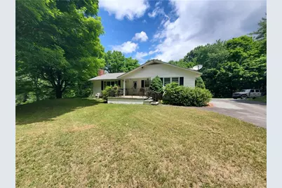 886 Hanging Rock Road, Spruce Pine, NC 28777 - Photo 7