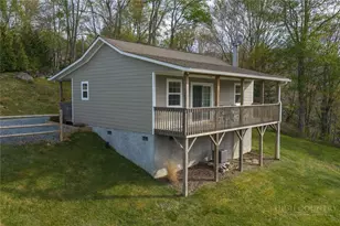 164 Apple Blossom Ln, Banner Elk, NC 28604 - Photo 7