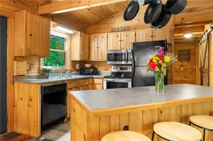 737 Trivette Cir, Sugar Grove, NC 28679 - Photo 5