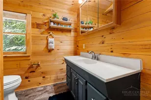 737 Trivette Cir, Sugar Grove, NC 28679 - Photo 23