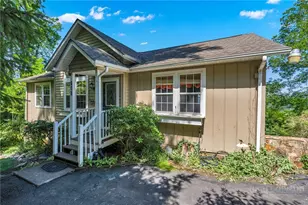 844 Alpine Dr, Blowing Rock, NC 28605 - Photo 3