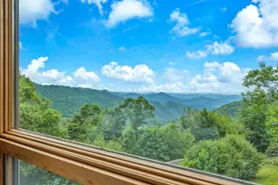 140 Foggy Hollow, Blowing Rock, NC 28605 - Photo 5