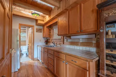 395 Wildcat Estates Drive, Deep Gap, NC 28618 - Photo 15