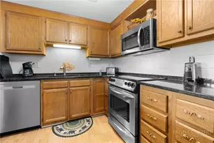 303 Sugar Top Dr, Sugar Mountain, NC 28604 - Photo 11
