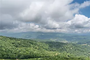 303 Sugar Top Dr, Sugar Mountain, NC 28604 - Photo 23