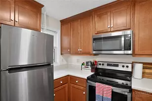 800 Meadowview Dr, Boone, NC 28607 - Photo 7