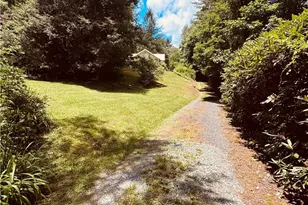 6835 Nc 183 Hwy, Newland, NC 28657 - Photo 41