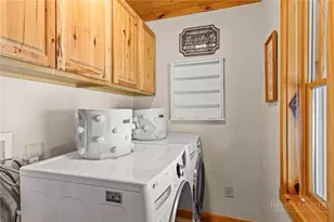 374 Tinys Mountain Dr, Deep Gap, NC 28618 - Photo 27