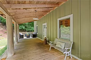374 Tinys Mountain Dr, Deep Gap, NC 28618 - Photo 37