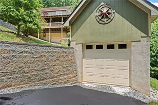374 Tinys Mountain Dr, Deep Gap, NC 28618 - Photo 39