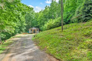166 Charlie Hicks Rd, Banner Elk, NC 28604 - Photo 11