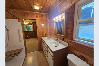 159 Hubert Street, Newland, NC 28657 - Photo 15