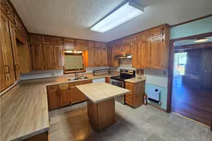 159 Hubert St, Newland, NC 28657 - Photo 11
