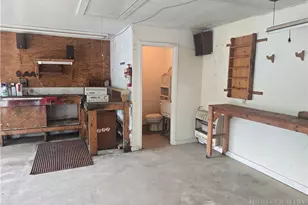 159 Hubert St, Newland, NC 28657 - Photo 25