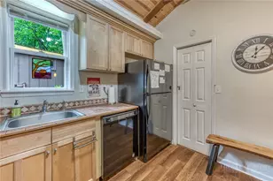 369 Windridge Rd, Newland, NC 28657 - Photo 11
