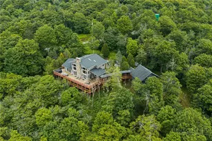 200 Summit Rd, Beech Mountain, NC 28604 - Photo 29