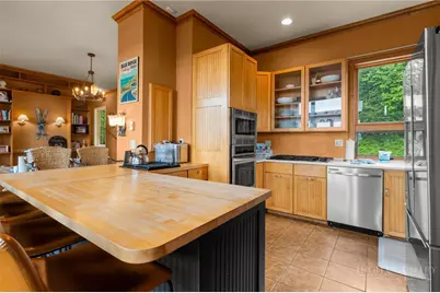 200 Summit Road, Beech Mountain, NC 28604 - Photo 11