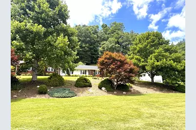 11644 Hwy 88 West, Warrensville, NC 28693 - Photo 17