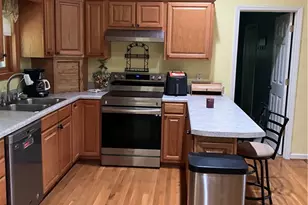 634 Roy E Brown Rd, Vilas, NC 28692 - Photo 5