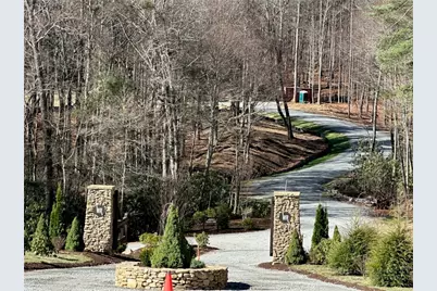 126 Autumn Street Overlook, Deep Gap, NC 28618 - Photo 3