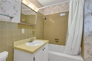 150 Village Grn, Blowing Rock, NC 28605 - Photo 11