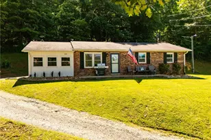 300 South Ave, West Jefferson, NC 28694 - Photo 1