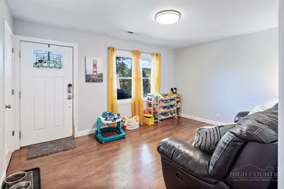 300 South Avenue, West Jefferson, NC 28694 - Photo 11