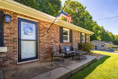 300 South Avenue, West Jefferson, NC 28694 - Photo 41