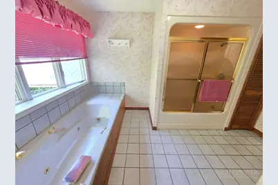 13025 Nc Hwy 18 N, Ennice, NC 28623 - Photo 21